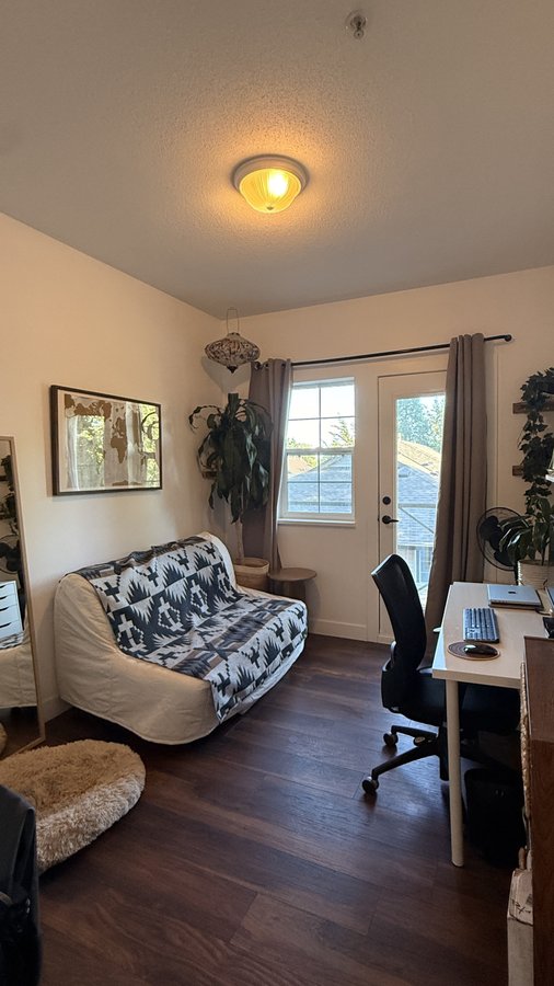 4747 54A Street - Photo 3