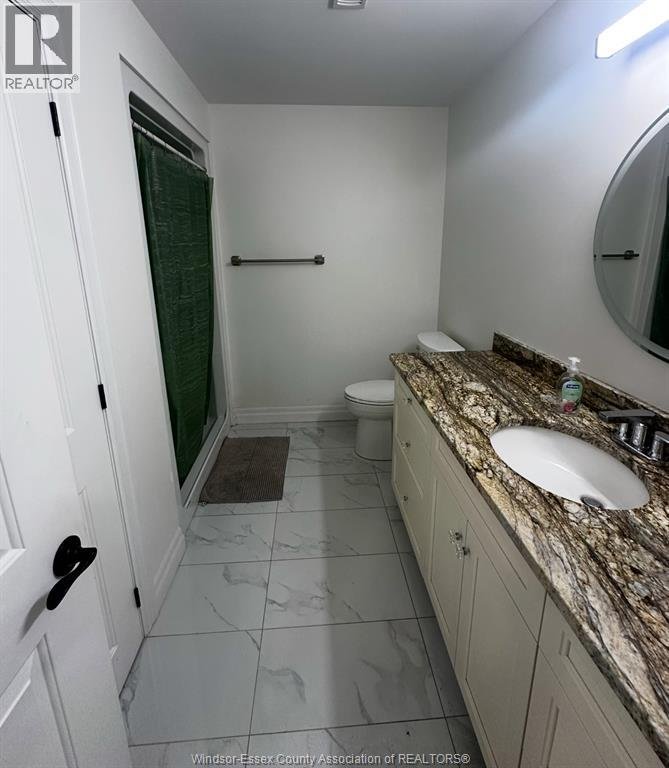 308 BLAKE AVENUE Unit# LOWER - Photo 3