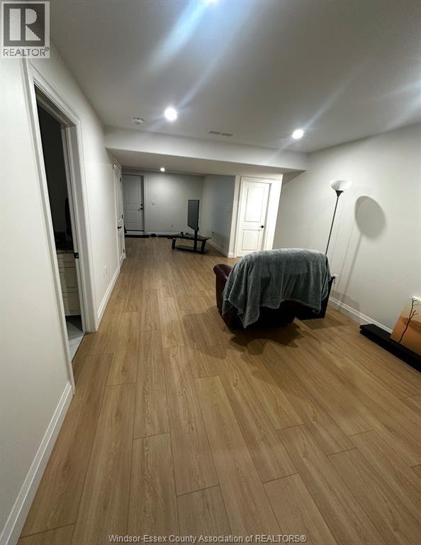 308 BLAKE AVENUE Unit# LOWER - Photo 10