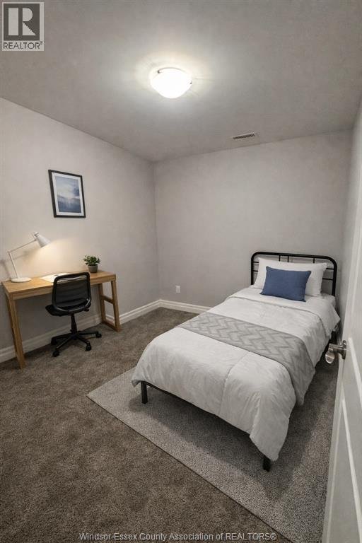 726 FALERIA STREET Unit# LOWER - Photo 4