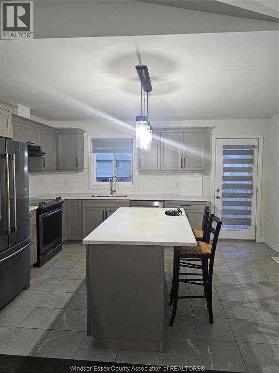 389 CYPRESS LANE - Photo 4