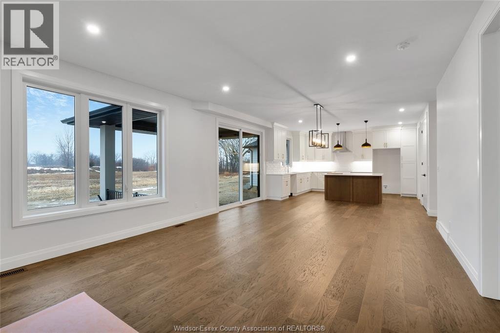 473 Marla CRESCENT - Photo 3