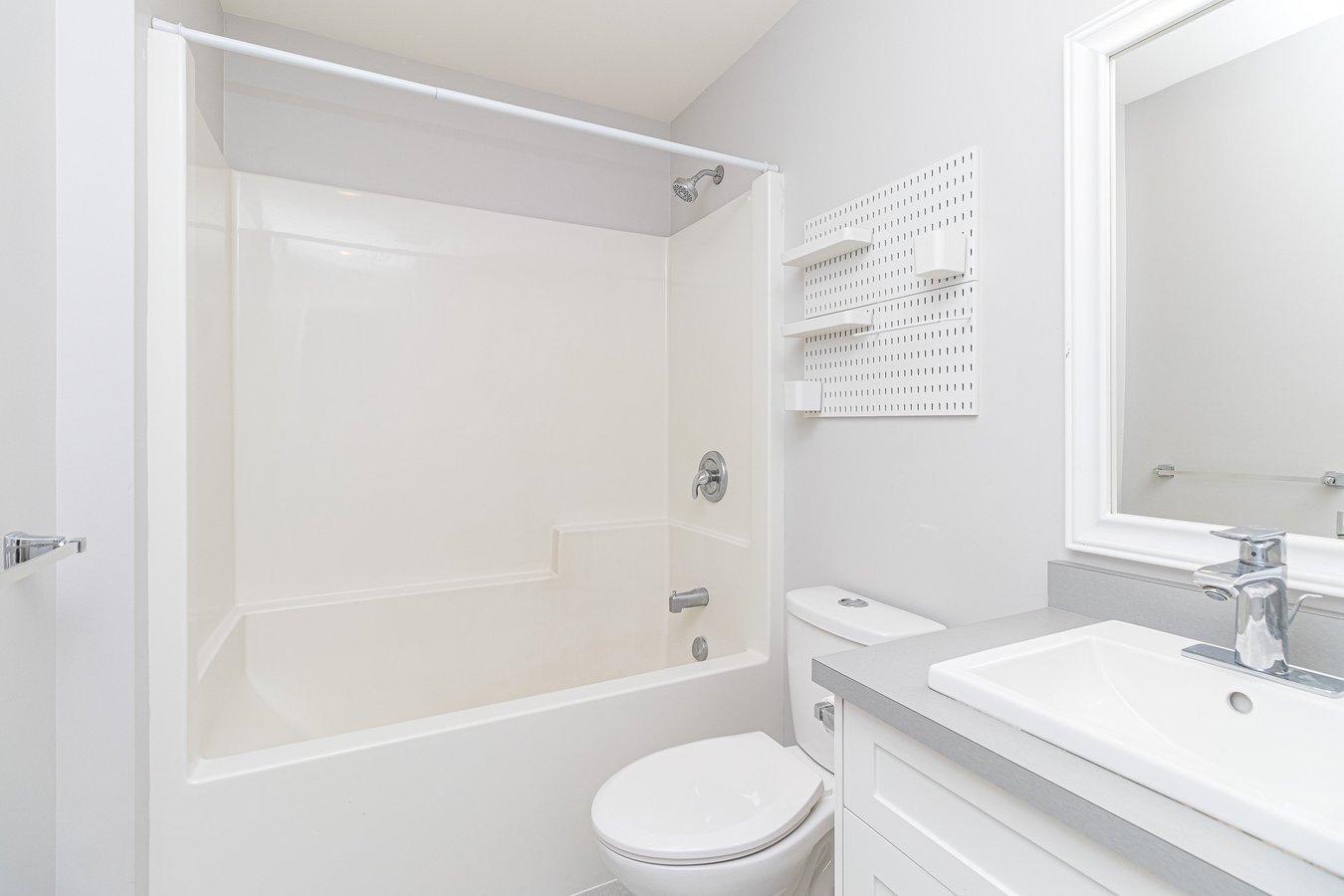 990 Ariane Place - Photo 8