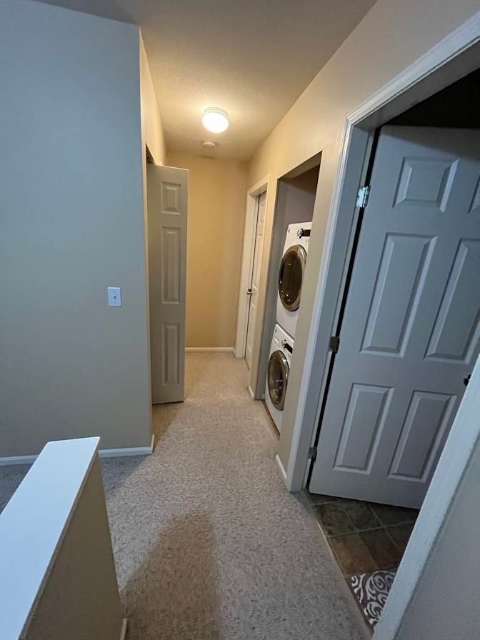 Langley - Photo 6