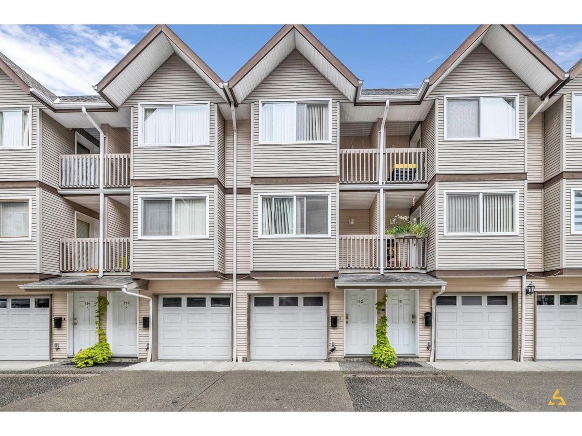 112 19700 56 AVENUE - Photo 2