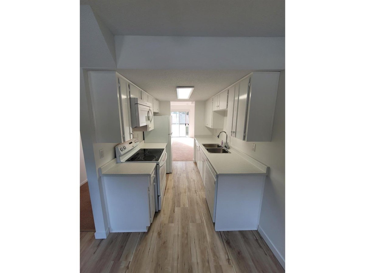 52 27272 32 AVENUE - Photo 2