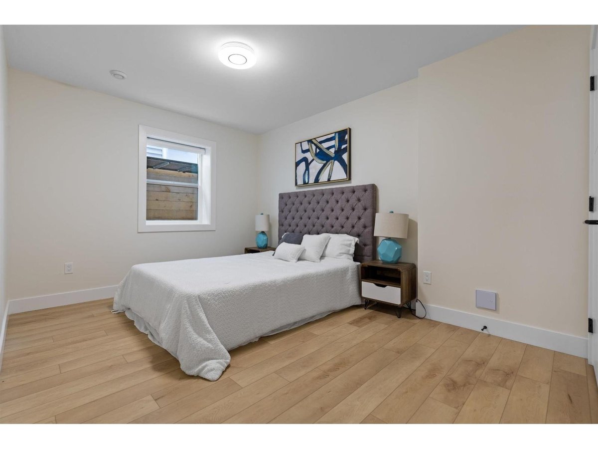 Suite A 20162 82 AVENUE - Photo 3