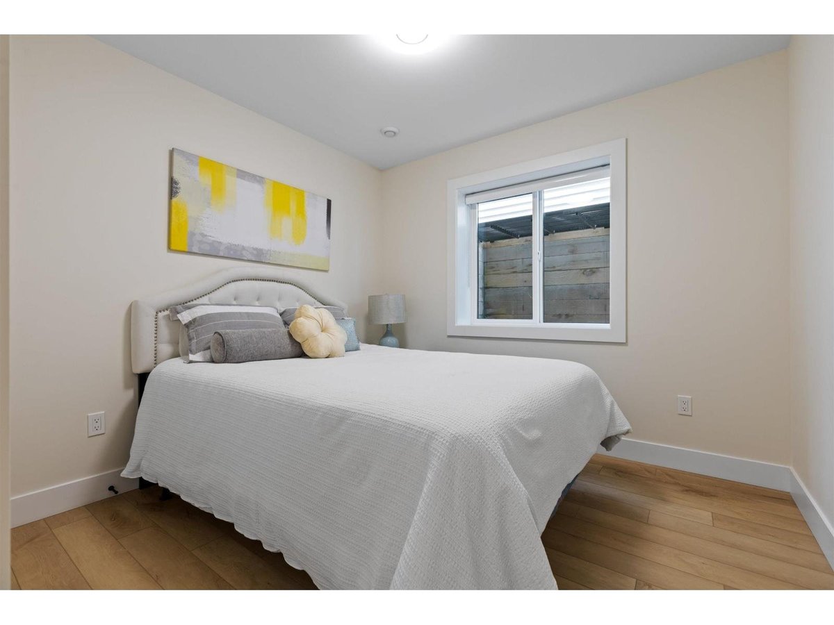 Suite A 20162 82 AVENUE - Photo 4