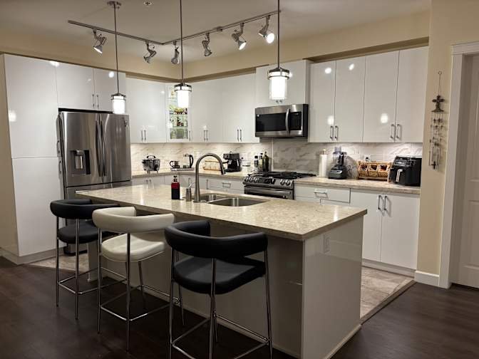 86 Avenue - Photo 10