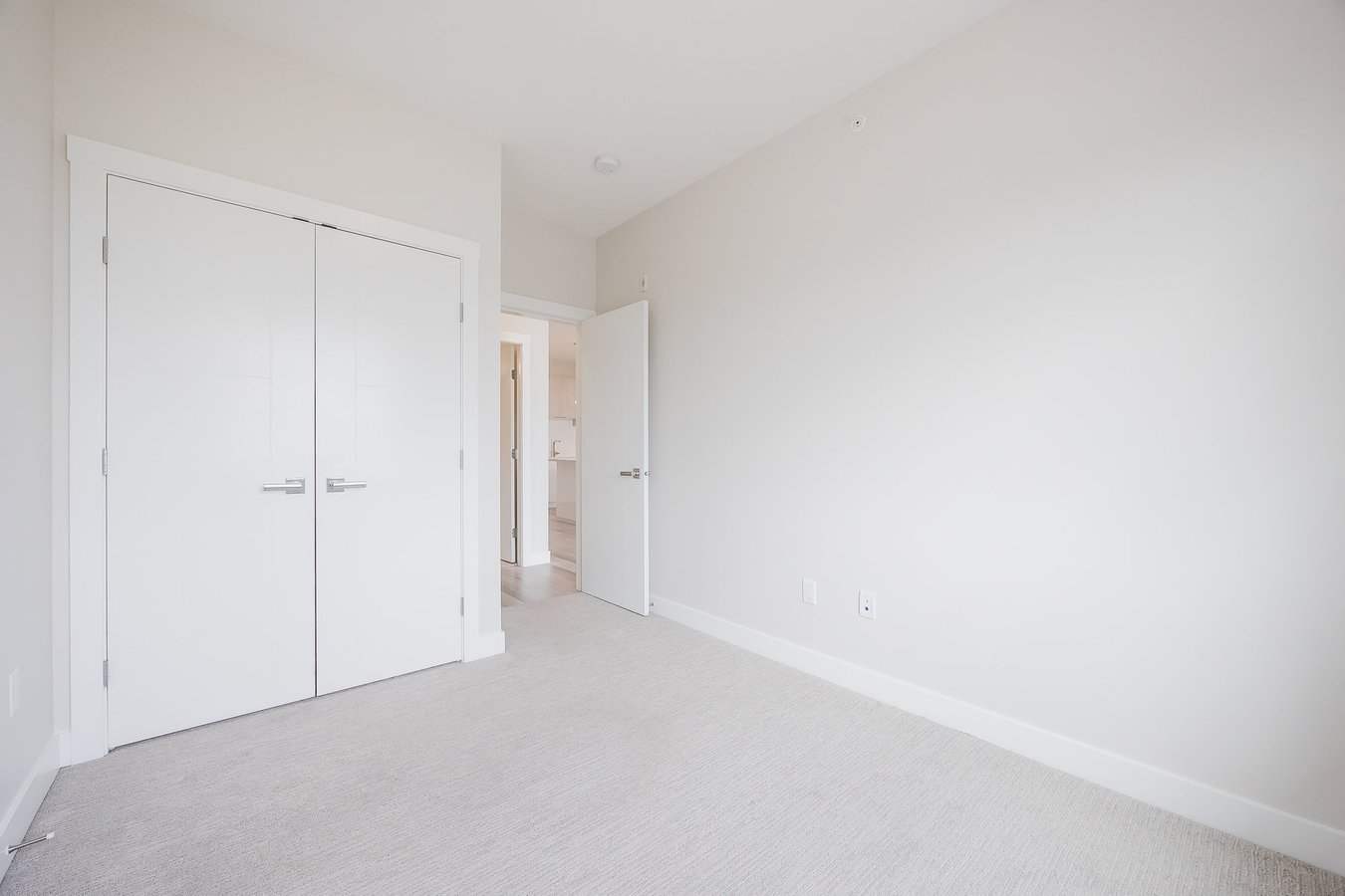 20299 Industrial Avenue - Photo 27