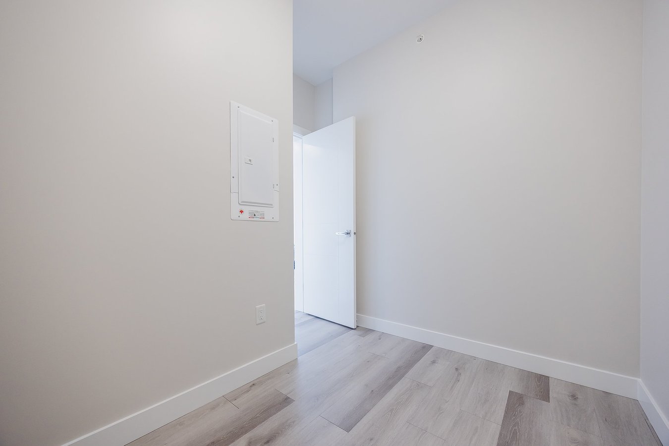 20299 Industrial Avenue - Photo 31