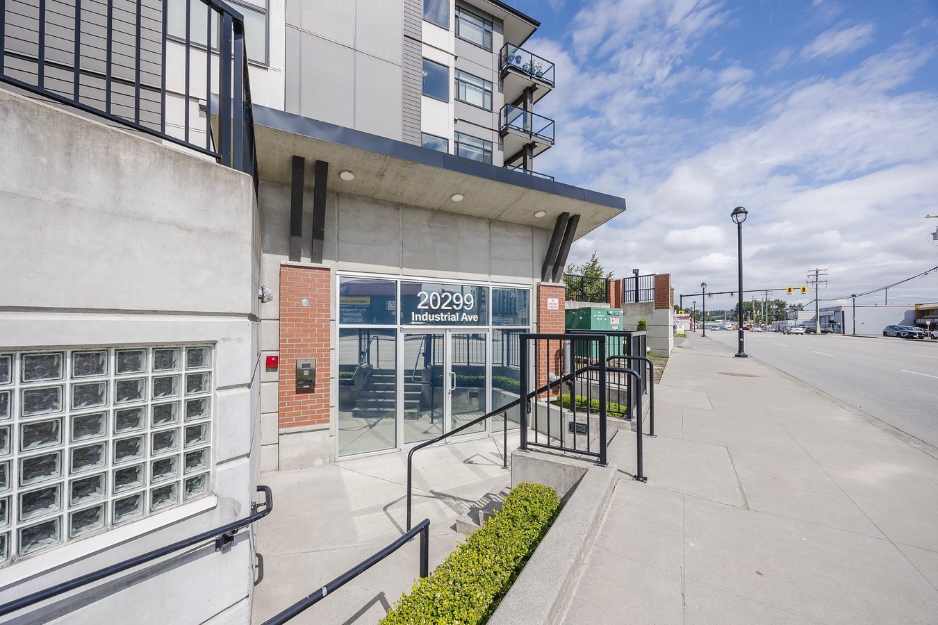 20299 Industrial Avenue - Photo 4