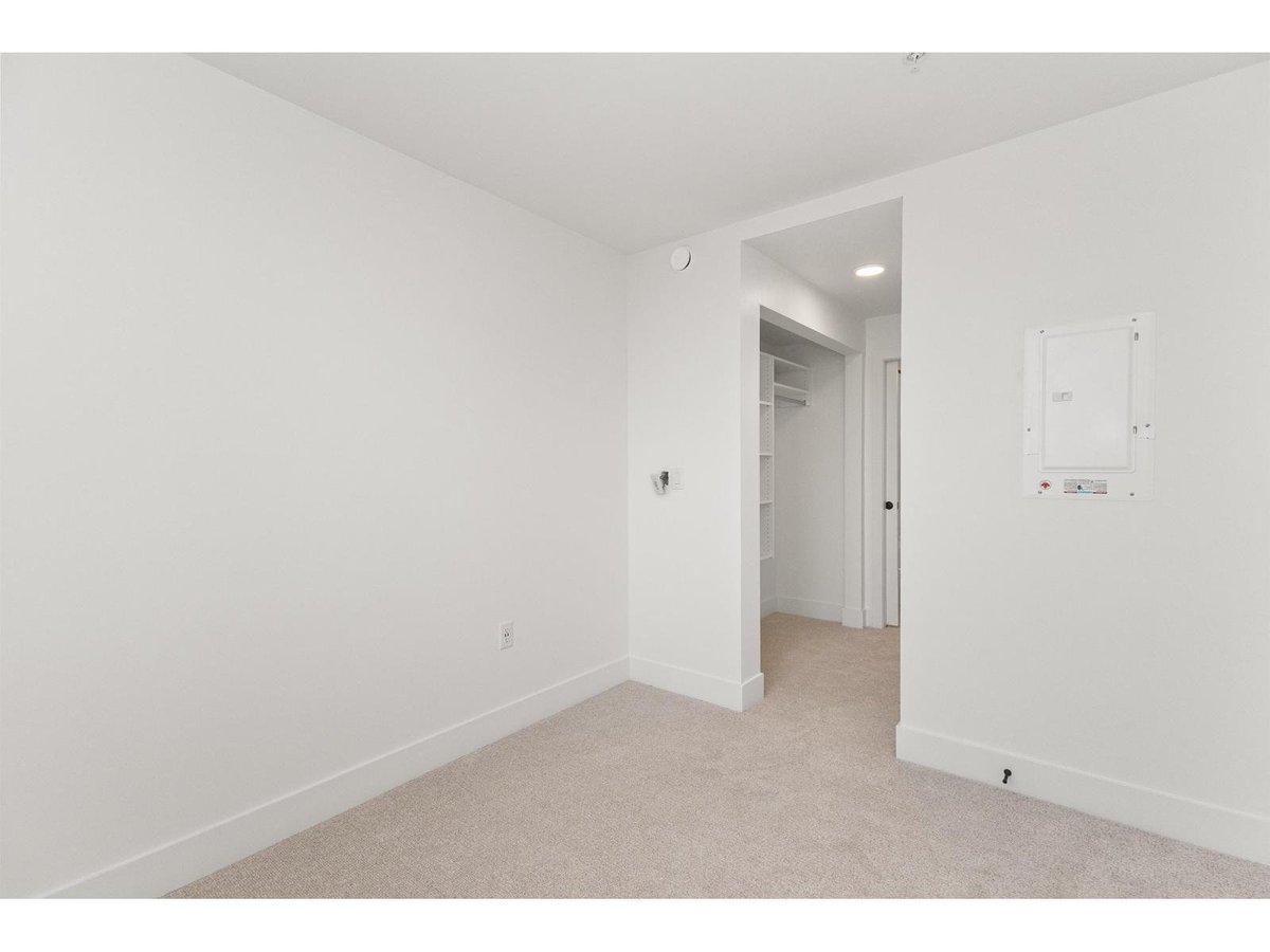 615 20769 FRASER HIGHWAY - Photo 6