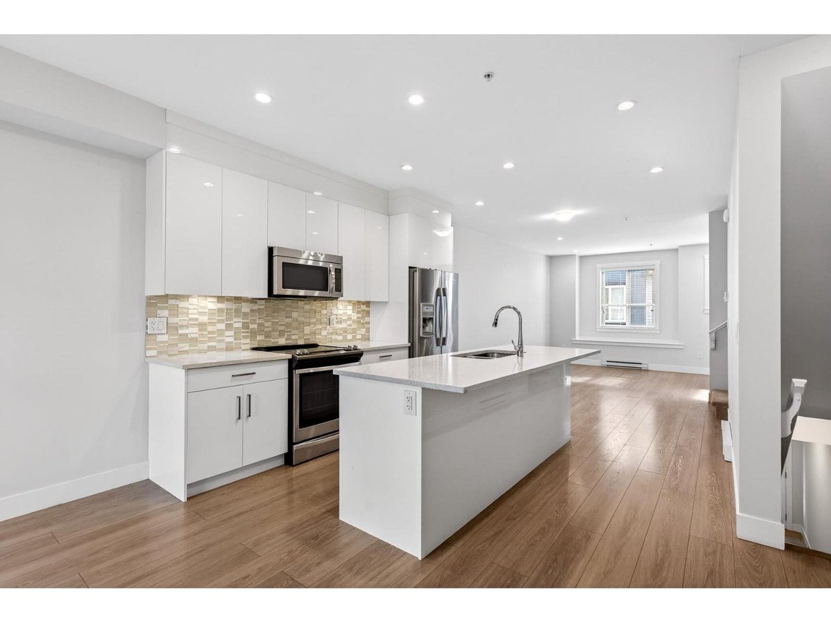 55 20860 76 AVENUE - Photo 6