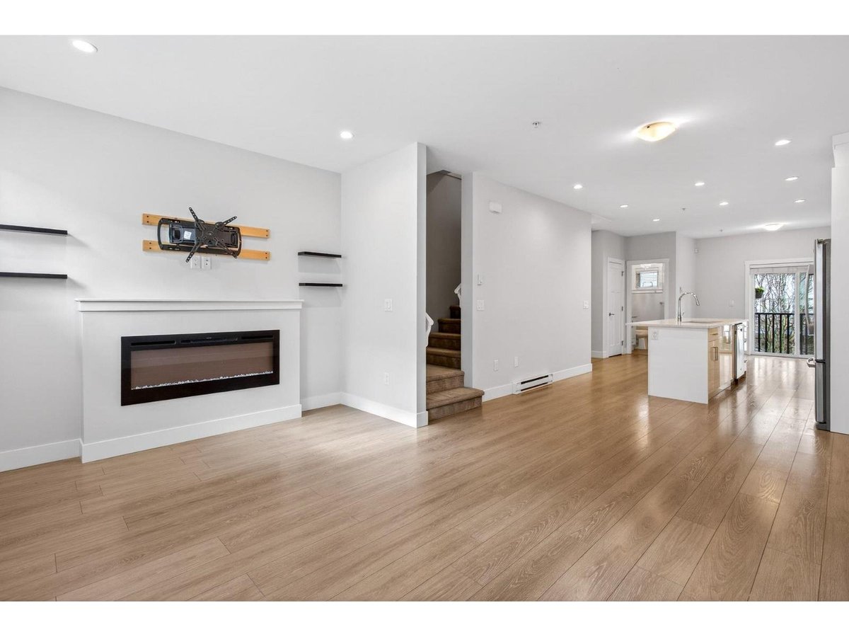 55 20860 76 AVENUE - Photo 14