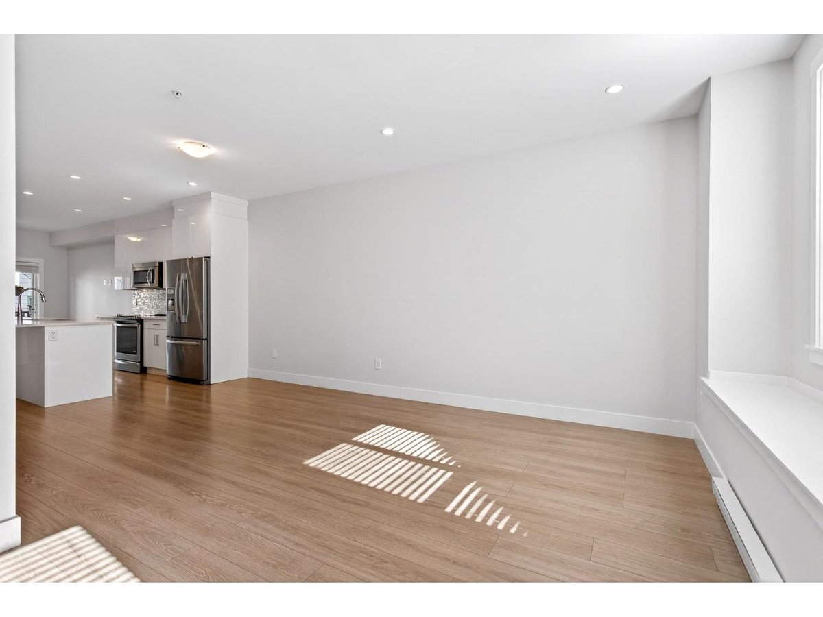 55 20860 76 AVENUE - Photo 17
