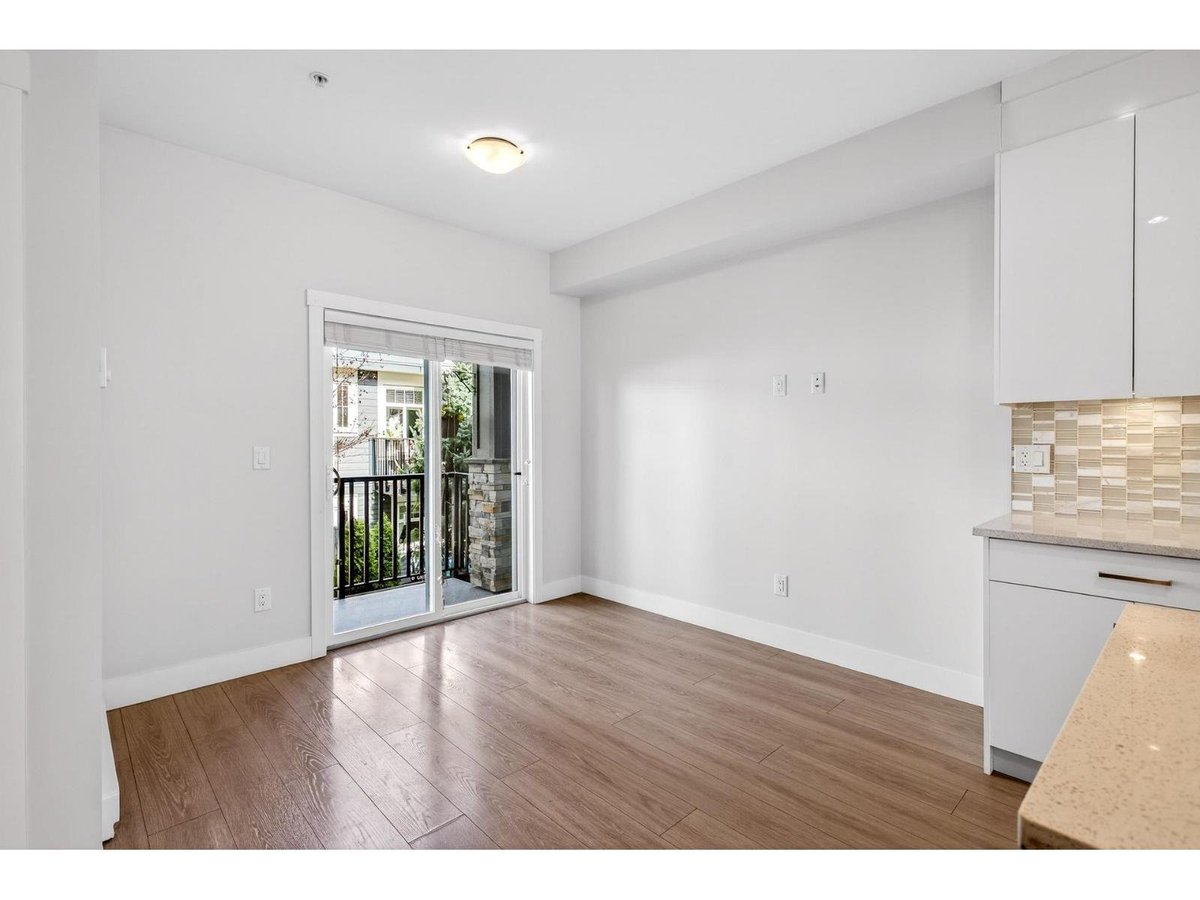 55 20860 76 AVENUE - Photo 19