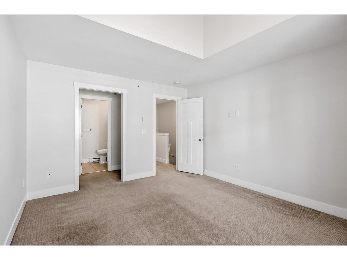 55 20860 76 AVENUE - Photo 29