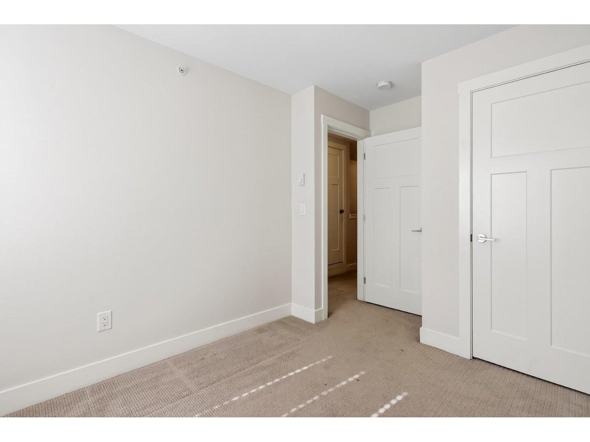 55 20860 76 AVENUE - Photo 31