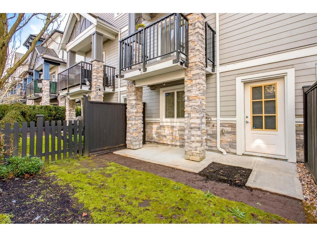 55 20860 76 AVENUE - Photo 37