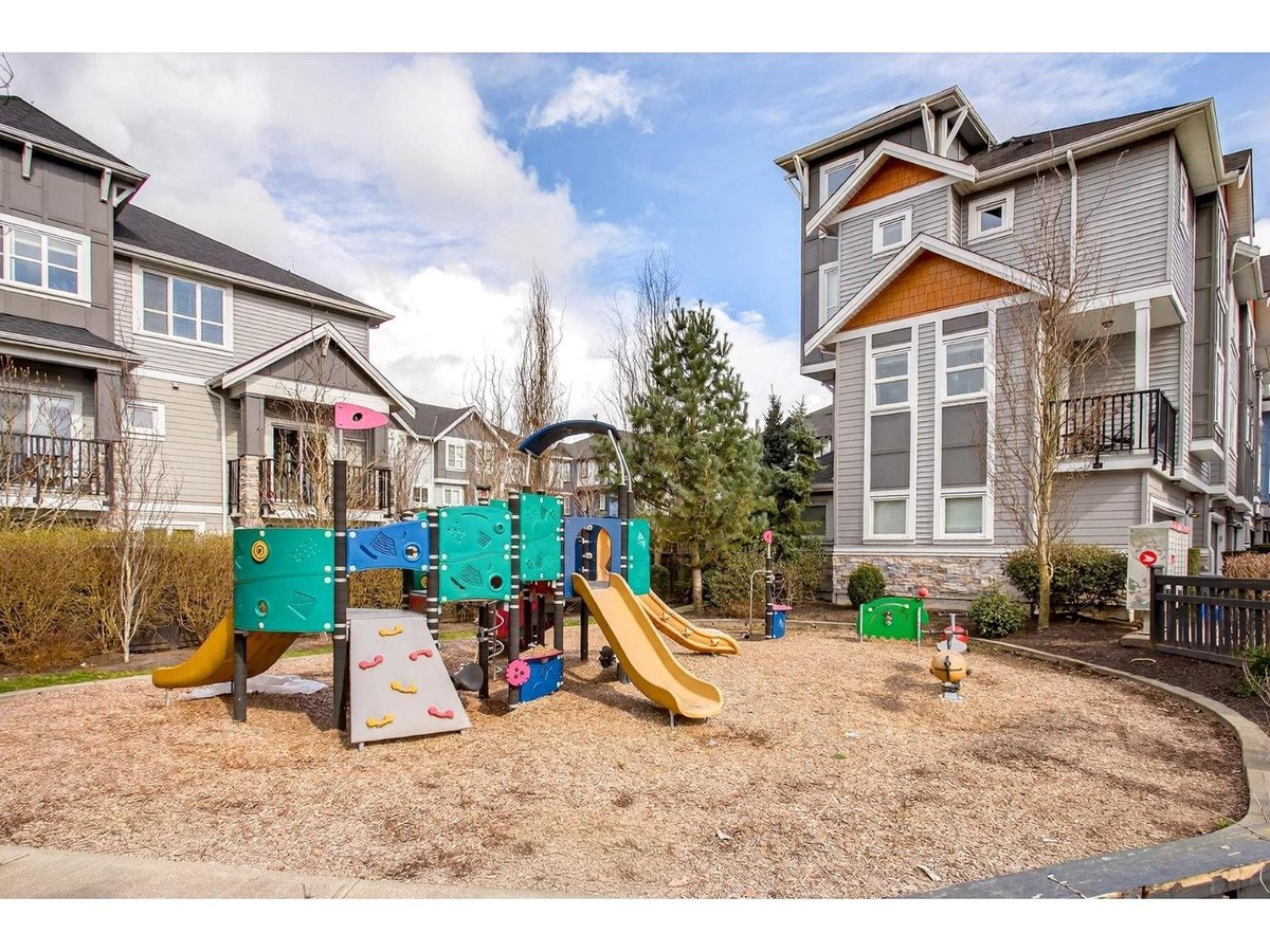 55 20860 76 AVENUE - Photo 39