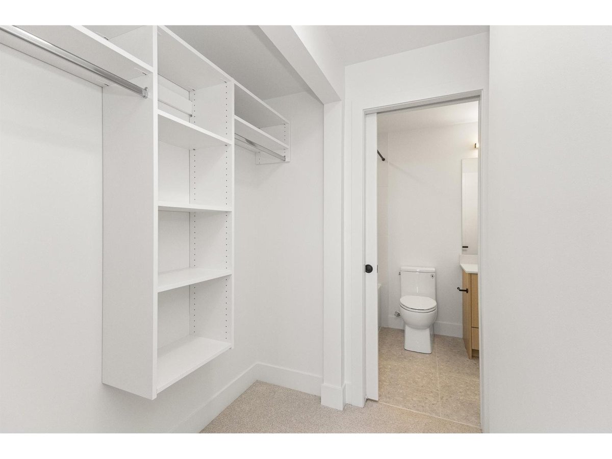 614 20769 FRASER HIGHWAY - Photo 3