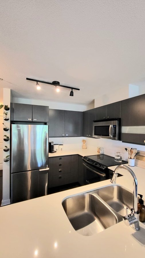 21009 56 Avenue - Photo 10