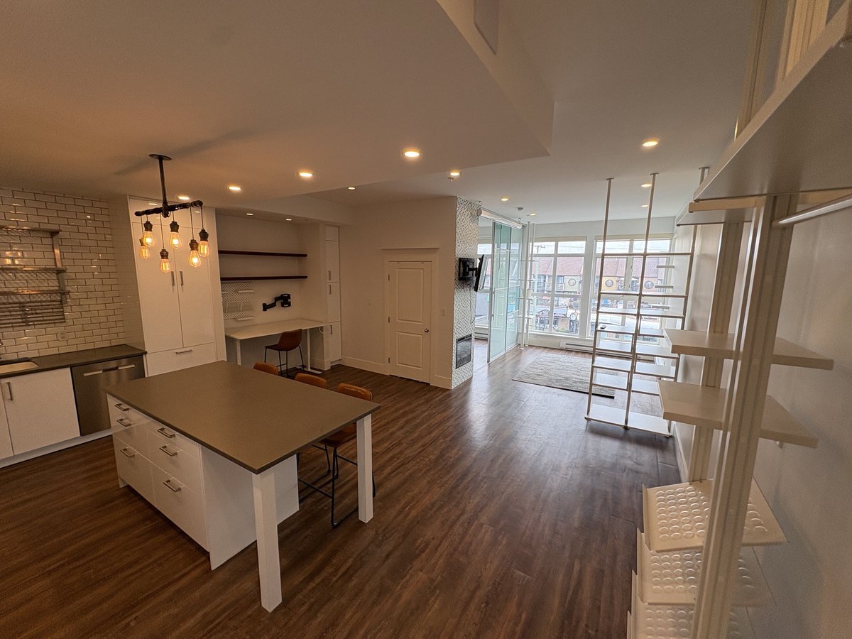 20238 Fraser Highway - Photo 2