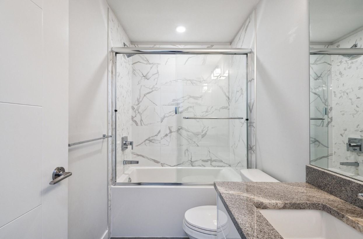 20696 Eastleigh Crescent - Photo 16