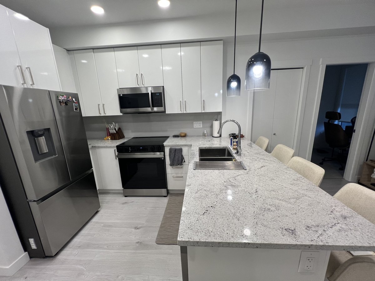 5504 Brydon Crescent - Photo 3