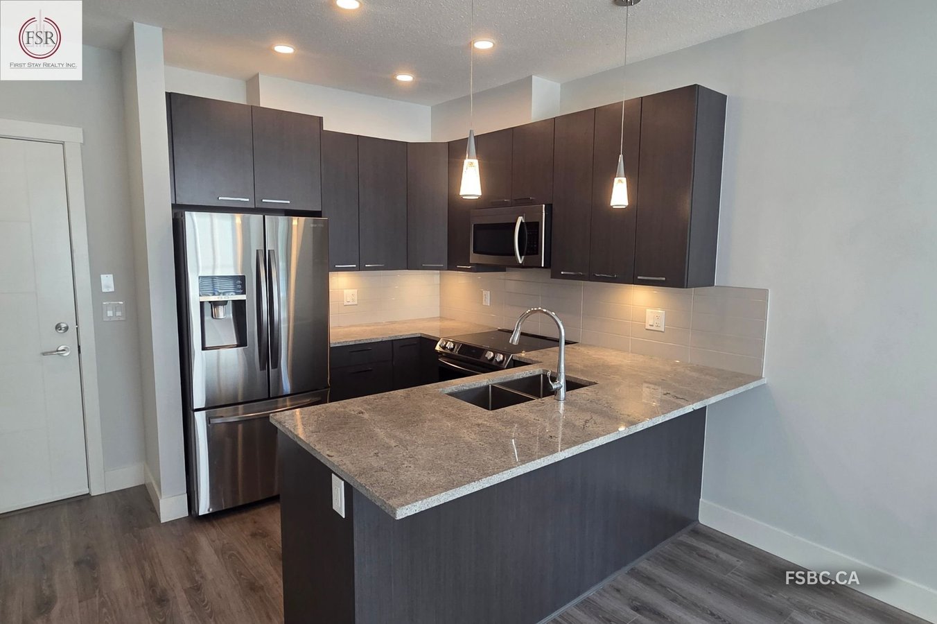 5485 Brydon Crescent - Photo 5
