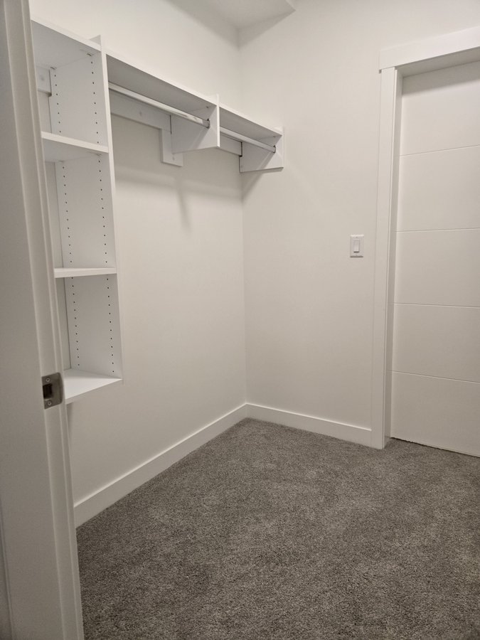 5504 Brydon Crescent - Photo 4
