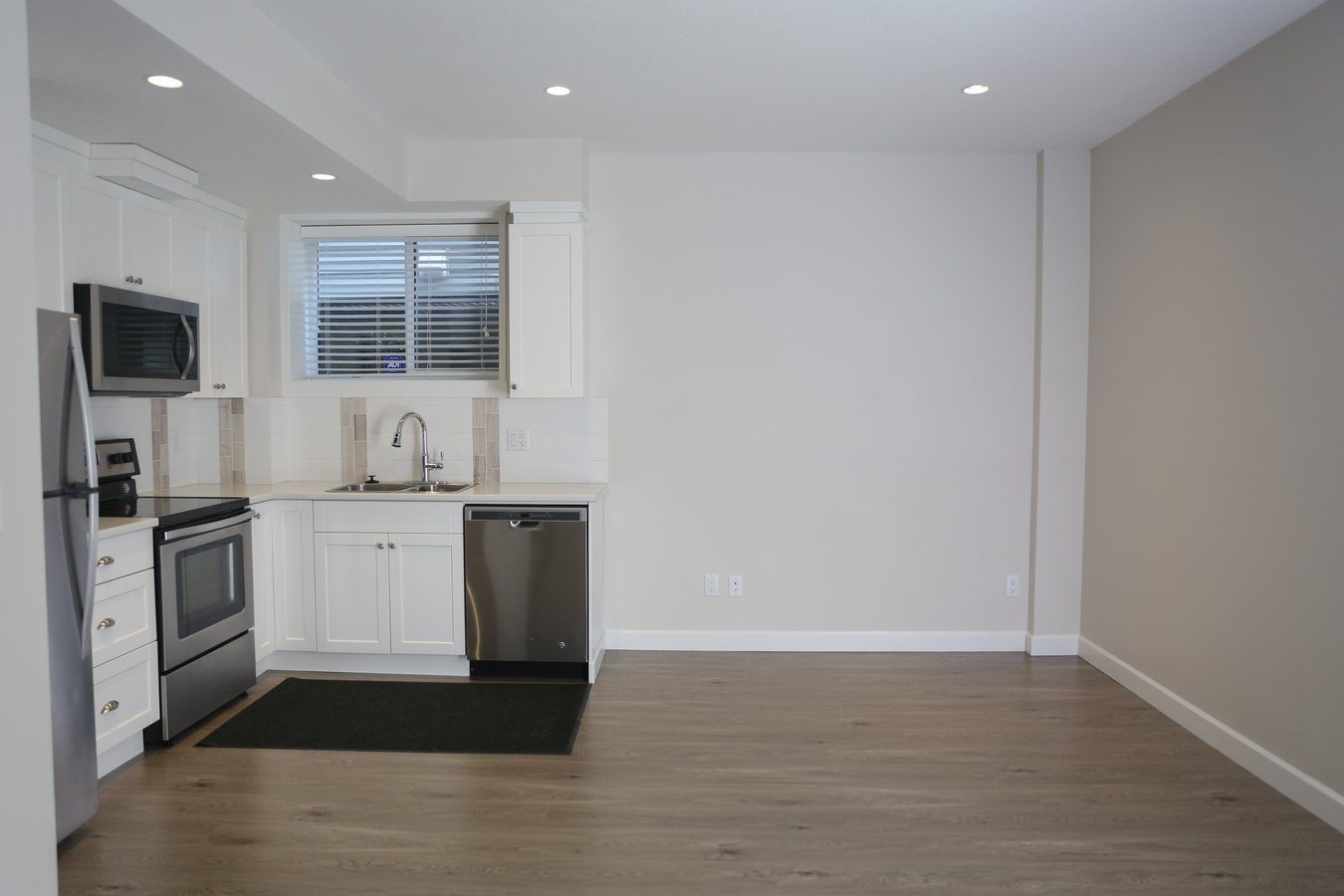 7139 208A Street - Photo 12
