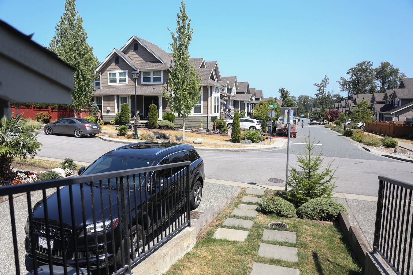 7139 208A Street - Photo 3