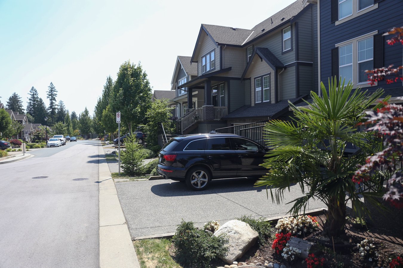 7139 208A Street - Photo 4
