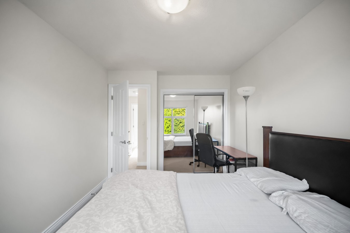 20449 66 Avenue - Photo 8