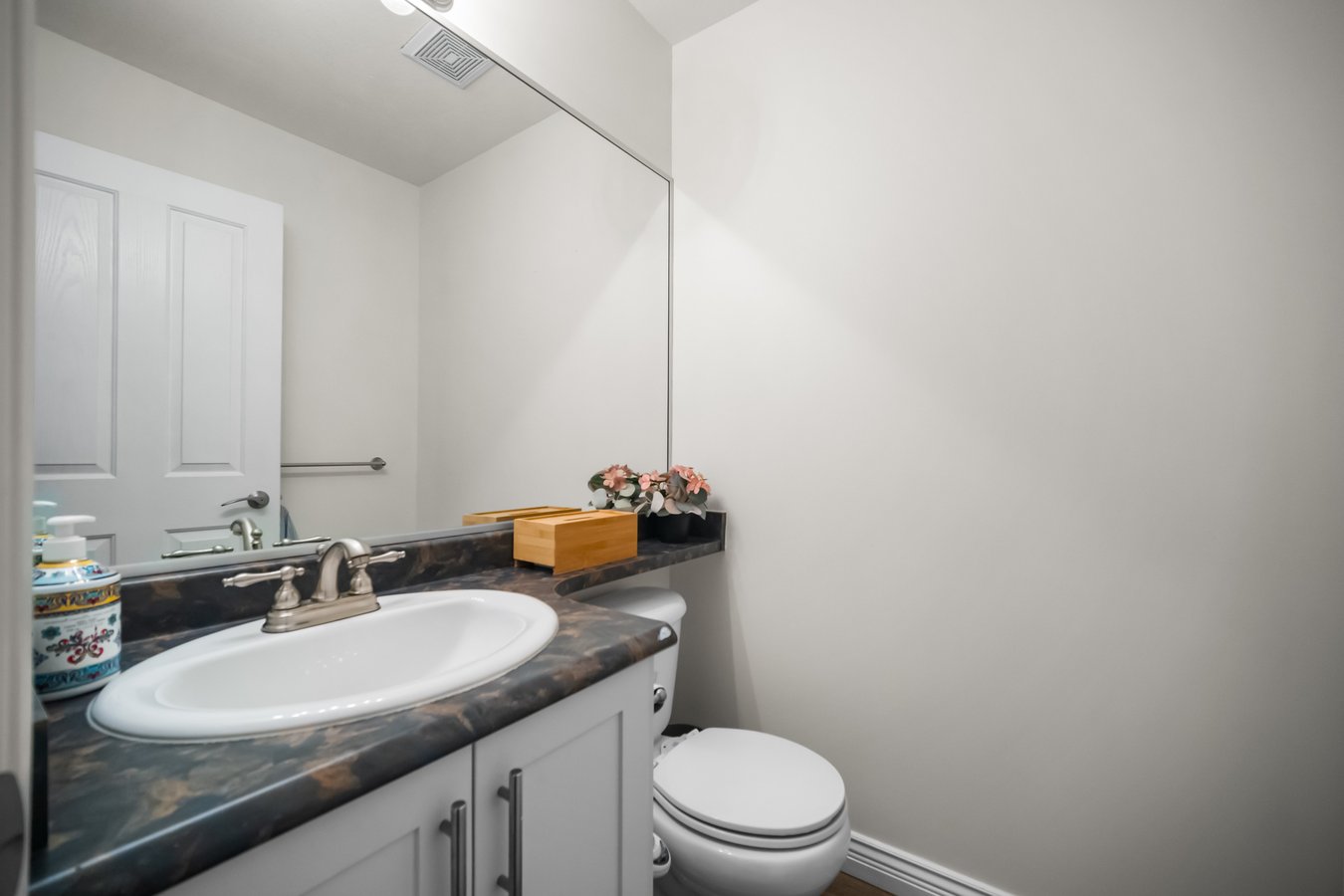 20449 66 Avenue - Photo 14