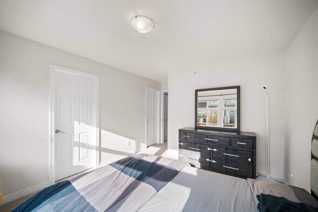 20449 66 Avenue - Photo 2