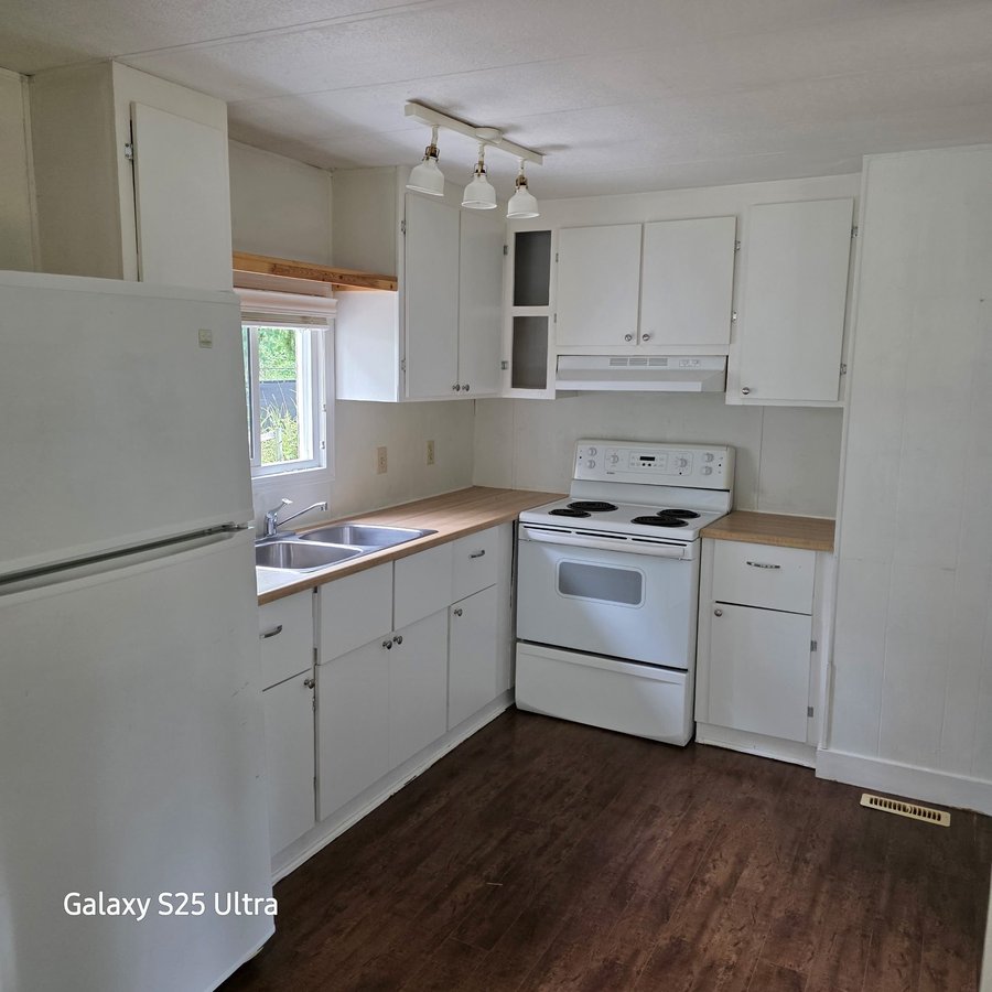 3074 202 Street - Photo 4