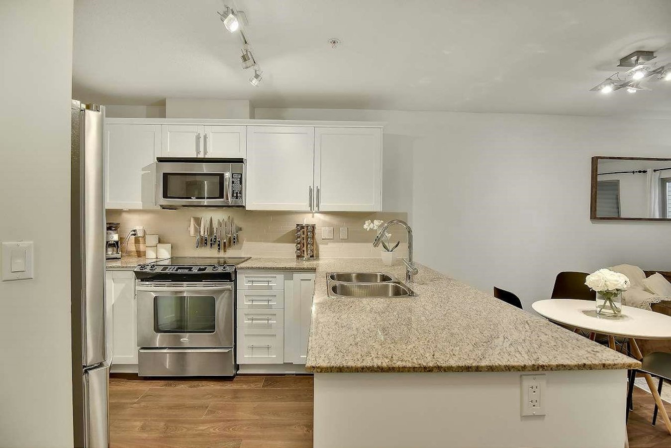 8915 202 Street - Photo 9