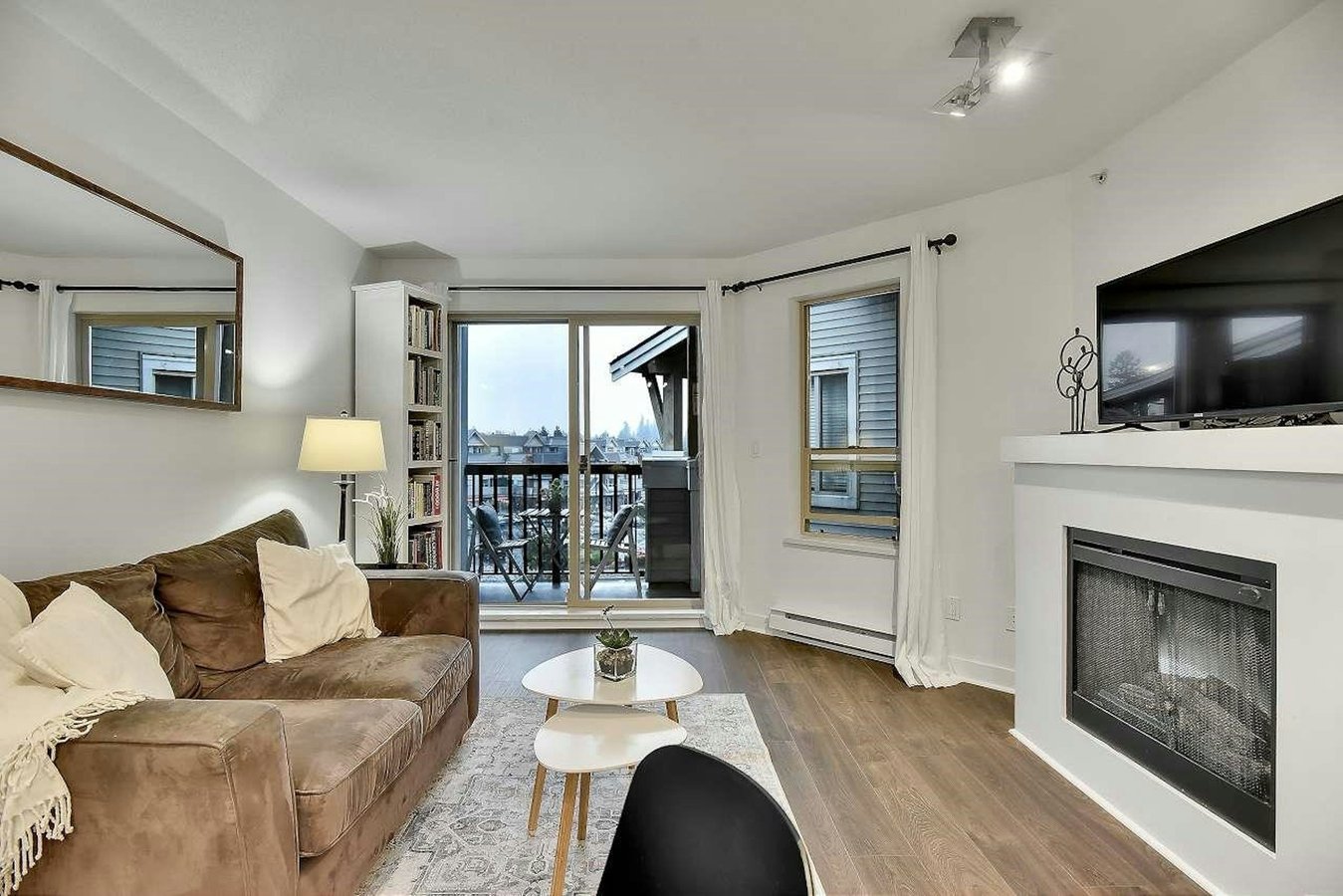 8915 202 Street - Photo 3