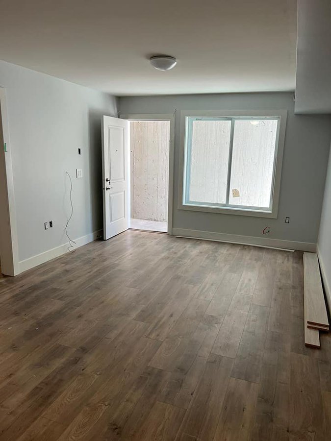 Langley 2 Bedroom Apartments Condos and Houses for Rent