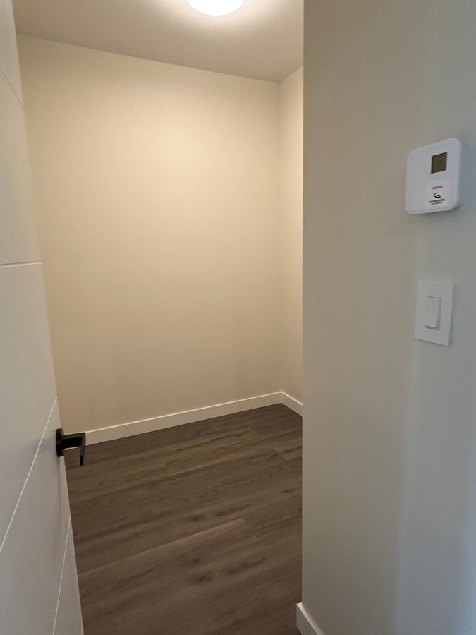 8117 200A Street - Photo 10