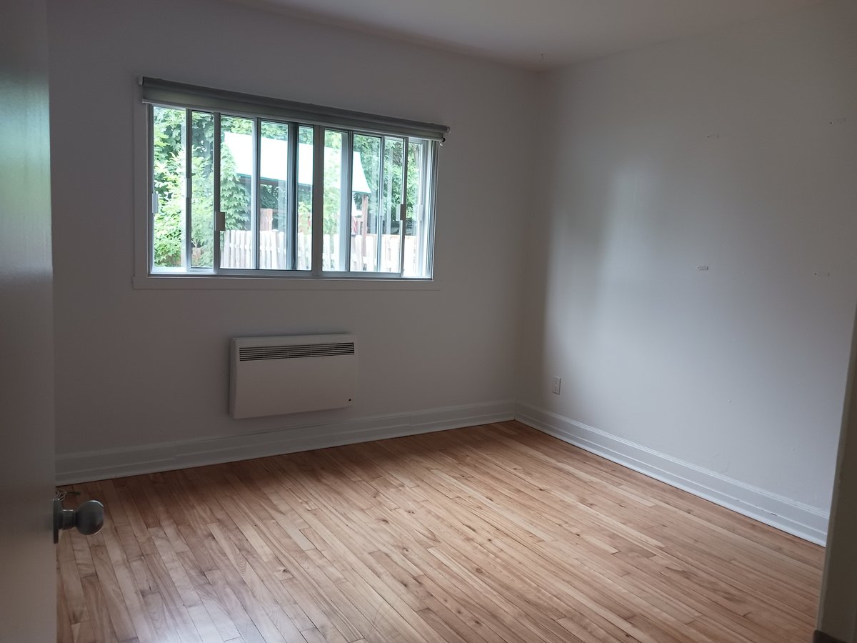 189 4e Avenue - Photo 2