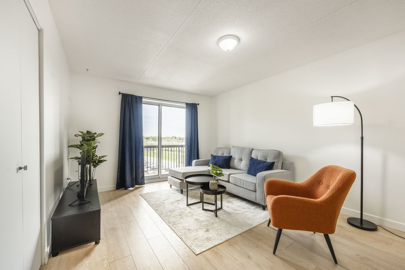 1100 Boulevard Vanier - Photo 3