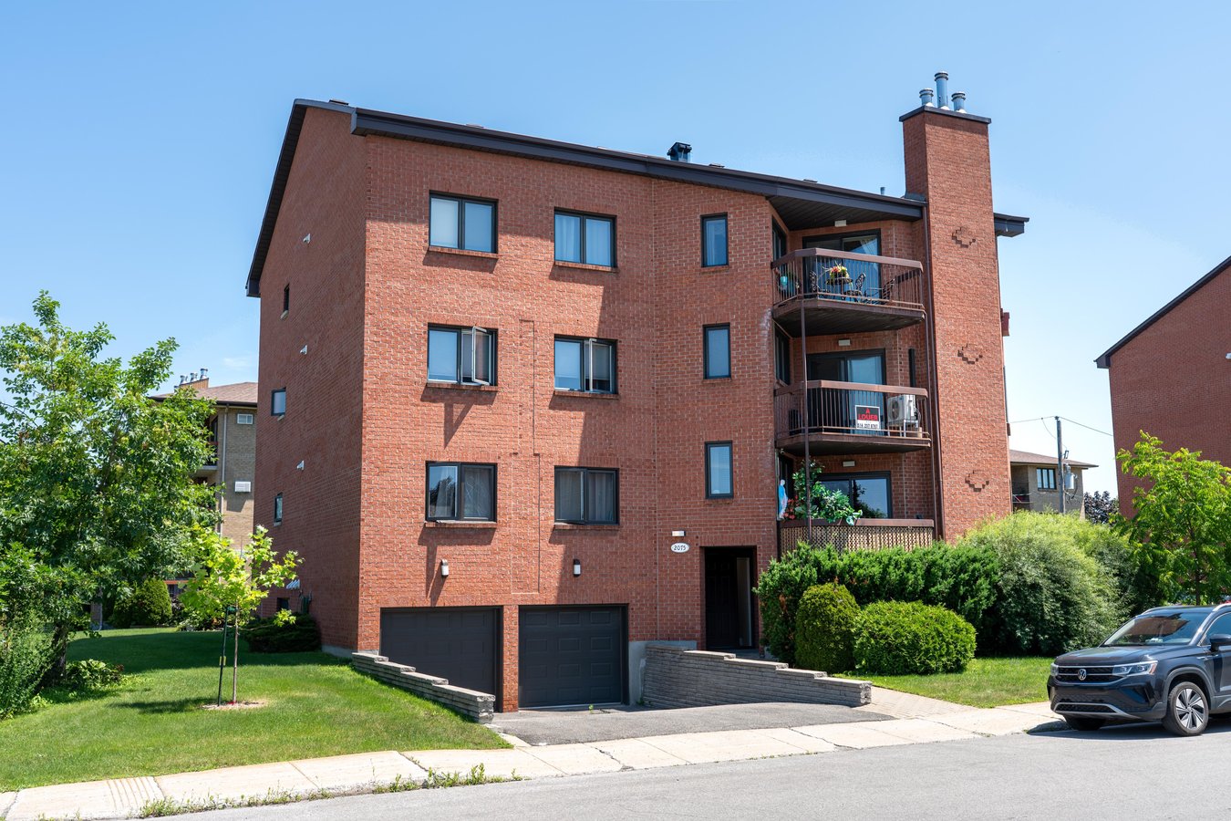2075 Rue de Magenta - Photo 1
