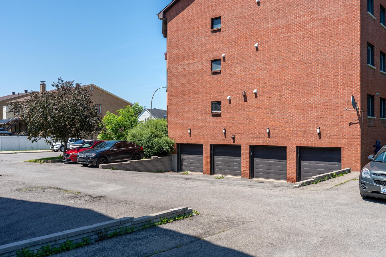 2075 Rue de Magenta - Photo 2