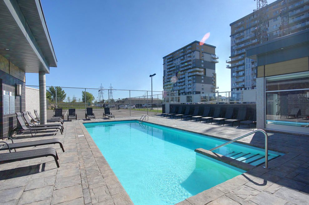 639 Rue Robert-Élie - Photo 3