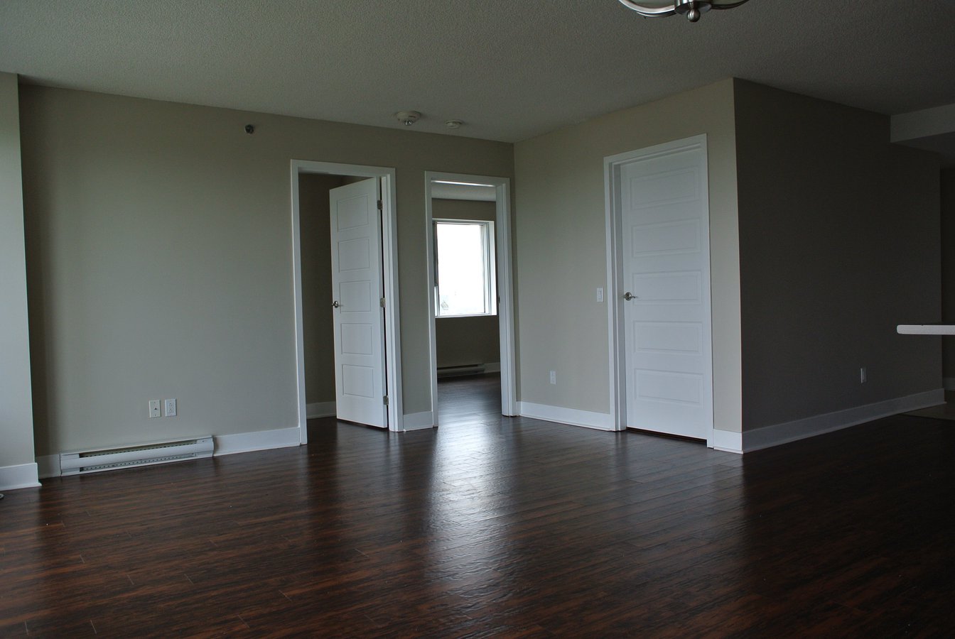 639 Rue Robert-Élie - Photo 12