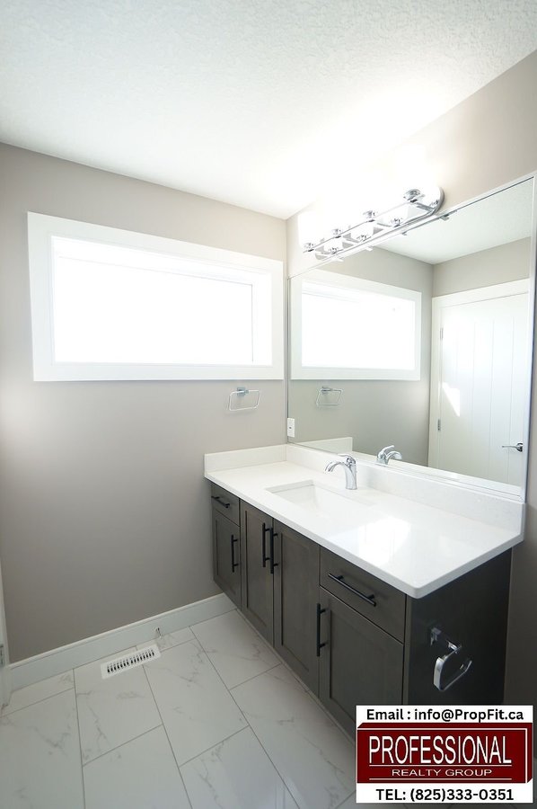 812 Morris Avenue - Photo 18